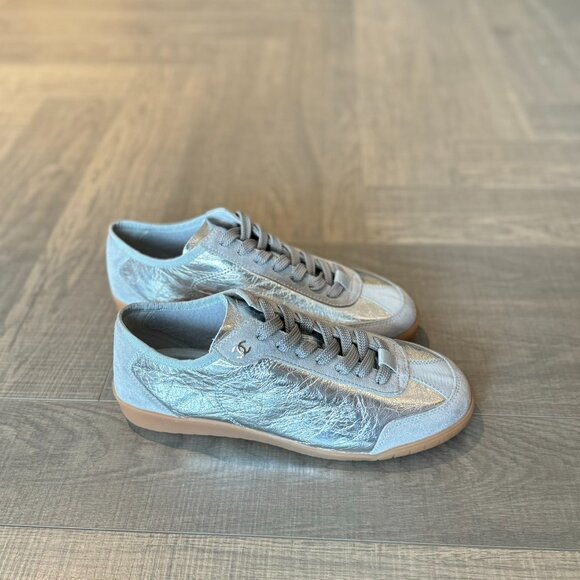 Chanel silver women's sneakers - Picture 4 of 8